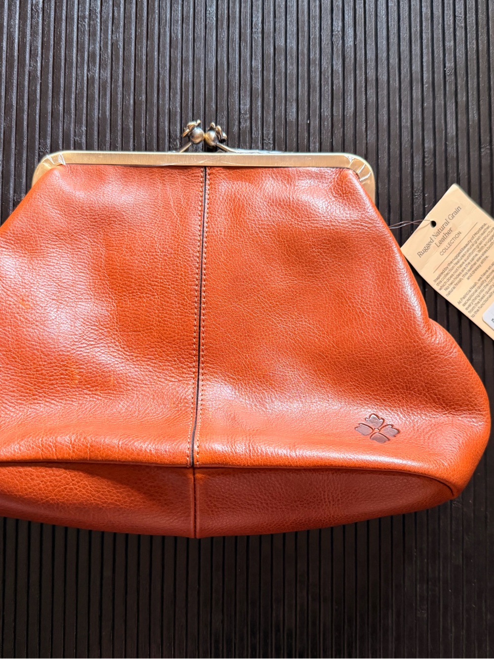 Patricia Nash Orange Leather Frame med change purse  Bag